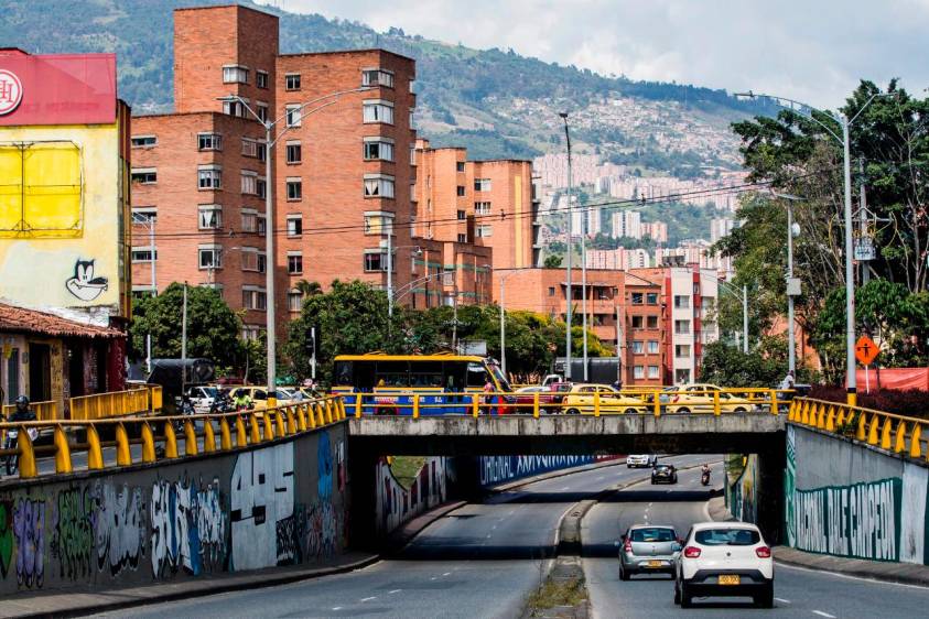 Plomeros Medellín, Servicio de destape de cañerias en Avenida la 80. destape de cañerias en Avenida la 80 Antioquía