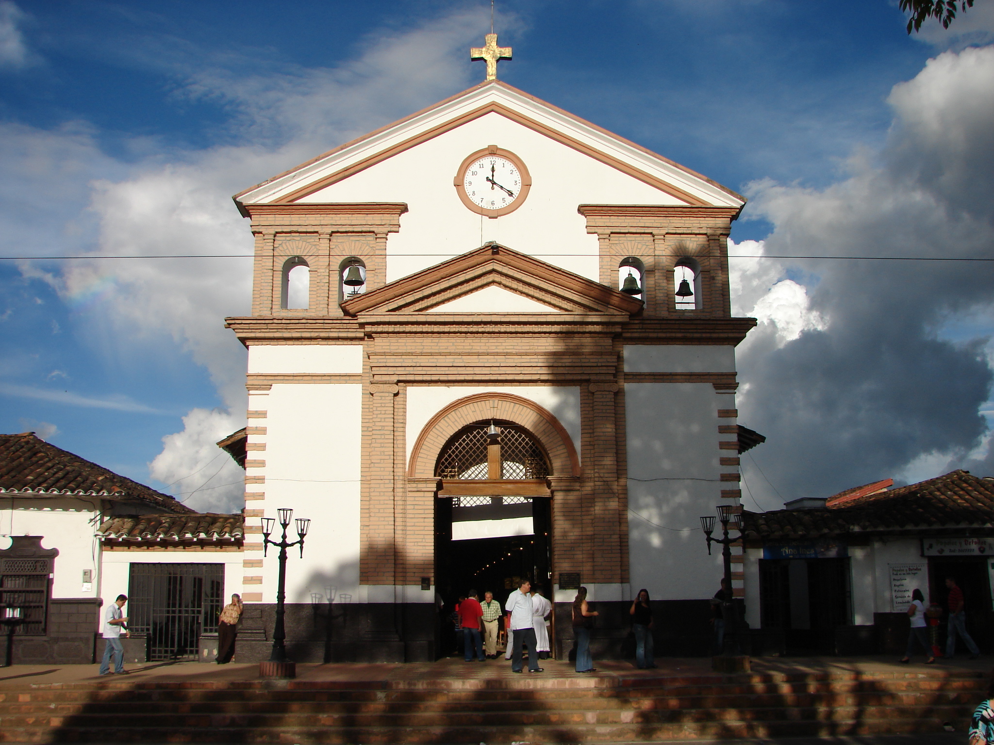 Plomeros Medellín, Localizacion de fugas y humedades San Antonio Localizacion de fugas y humedades San Antonio